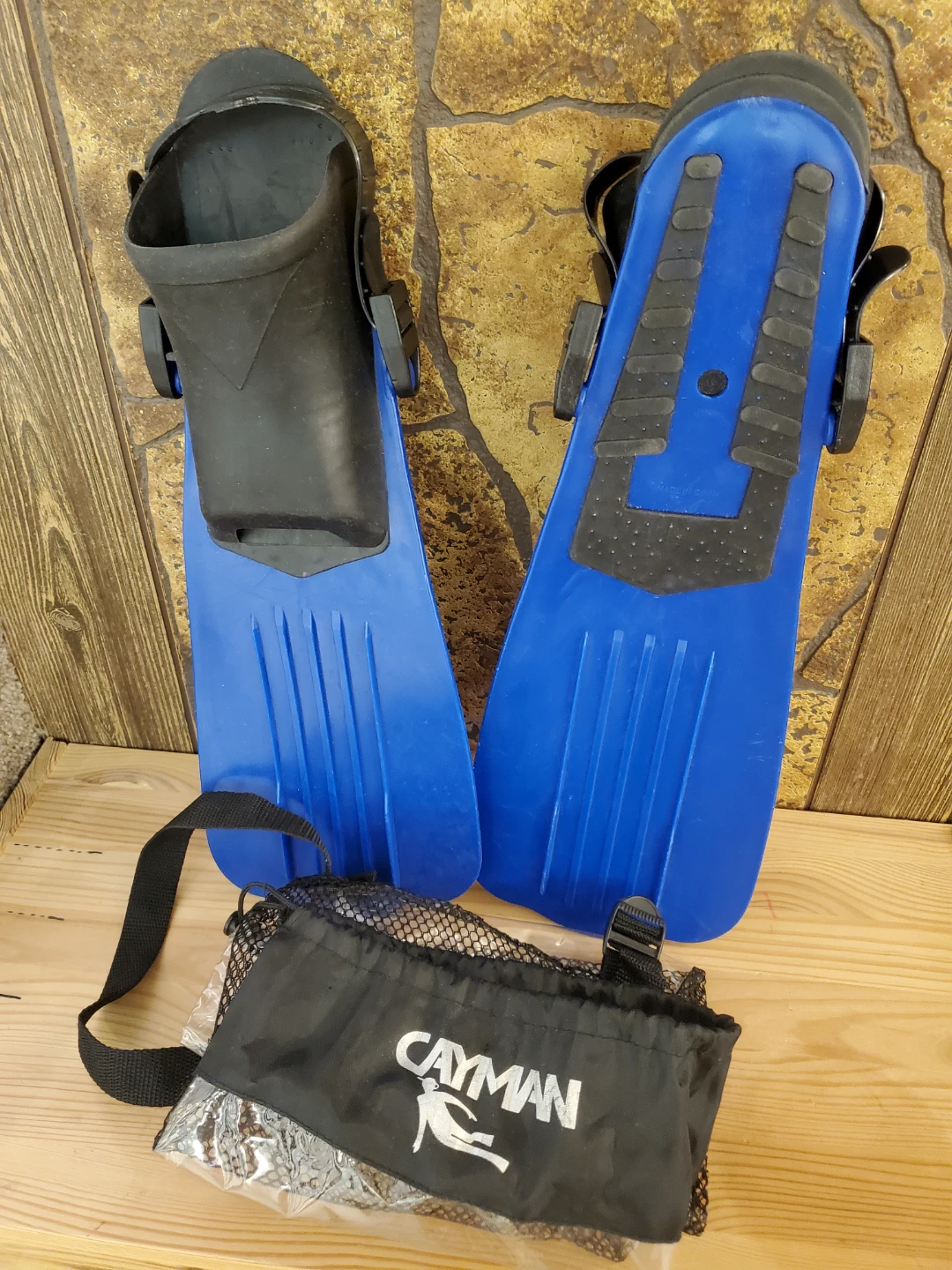 Blue Cayman Snorkelling Fins for kids with Bag - photo 2