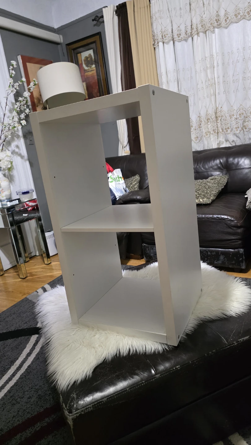 White Cube Storage Shelf Unit