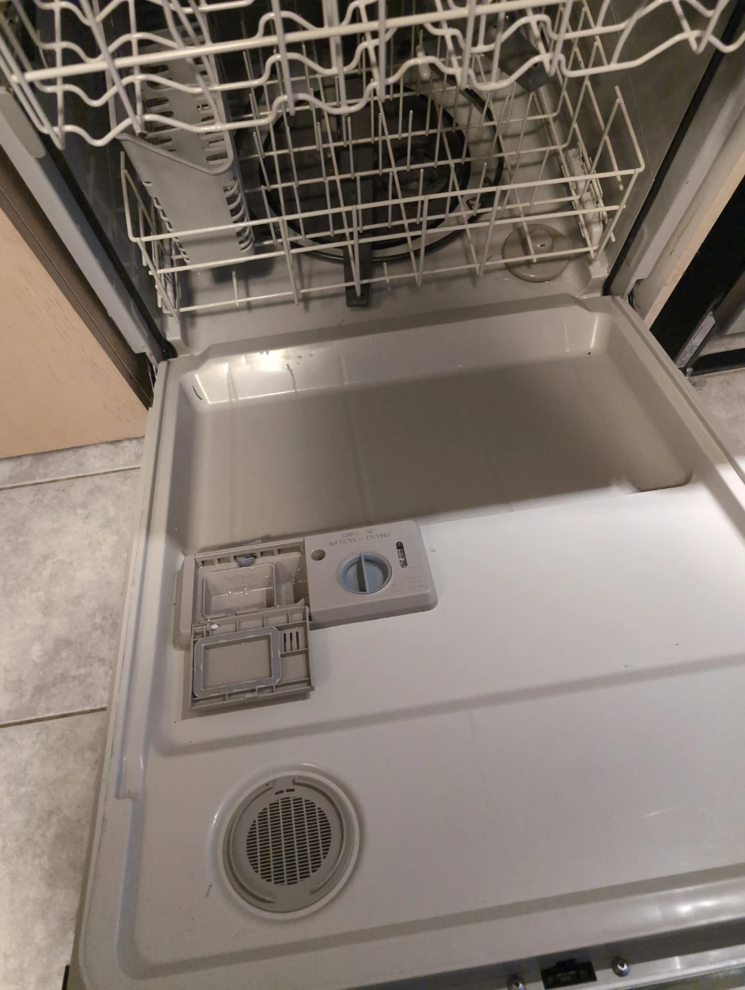 Amana Dishwasher - photo 5