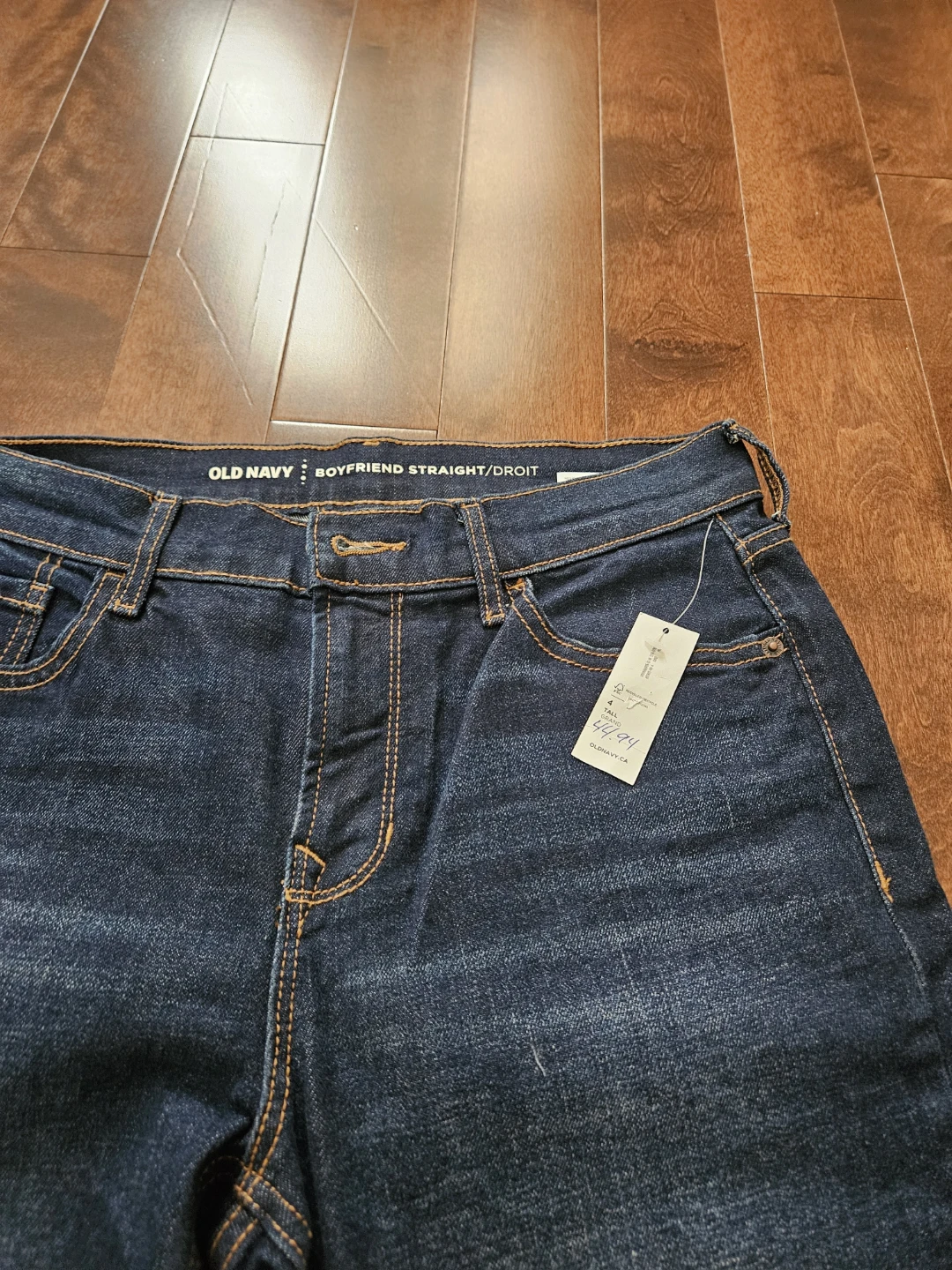 Brand new Old Navy Boyfriend Straight Jeans - Dark Wash size 4 - photo 3