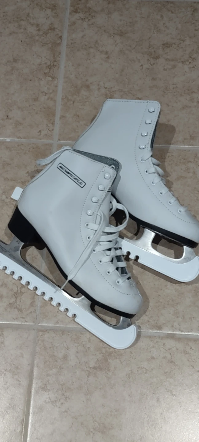 Winnwell Figure Skates - White - photo 2