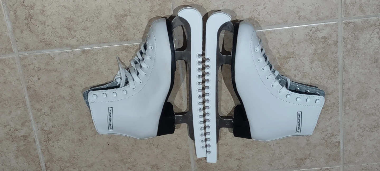 Winnwell Figure Skates - White - photo 4
