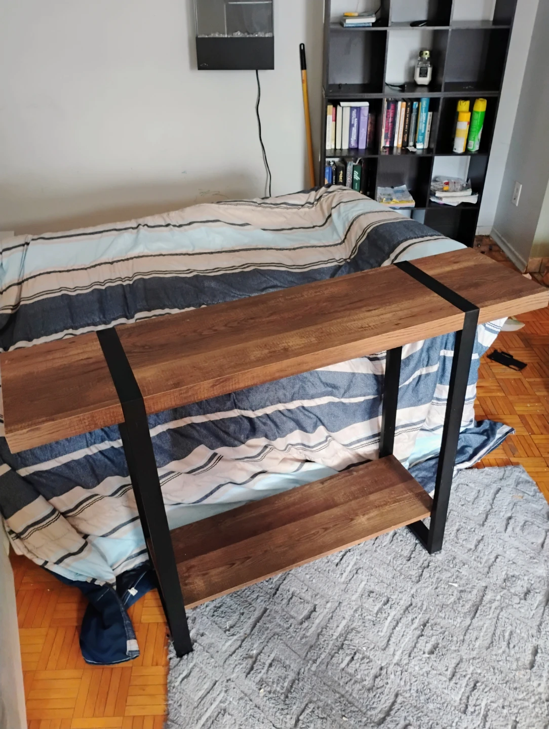 2-Tier Console Table with Wood-Look Top