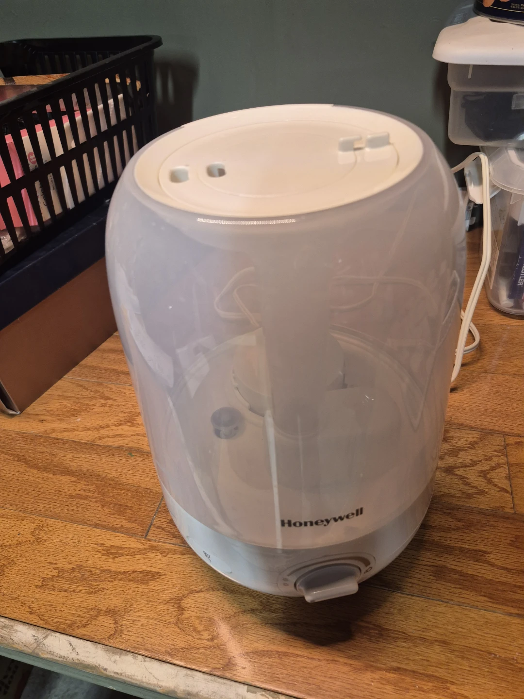 Honeywell Humidifier - photo 3