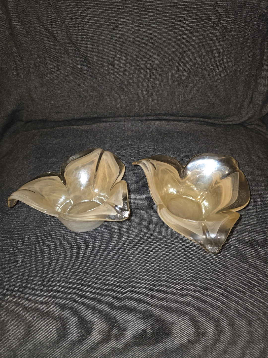 Set of 2 Decorative Glass Bowls