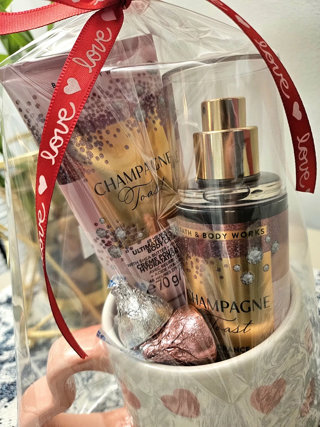 Bath & Body Works -  Champagne Toast gift set - photo 2