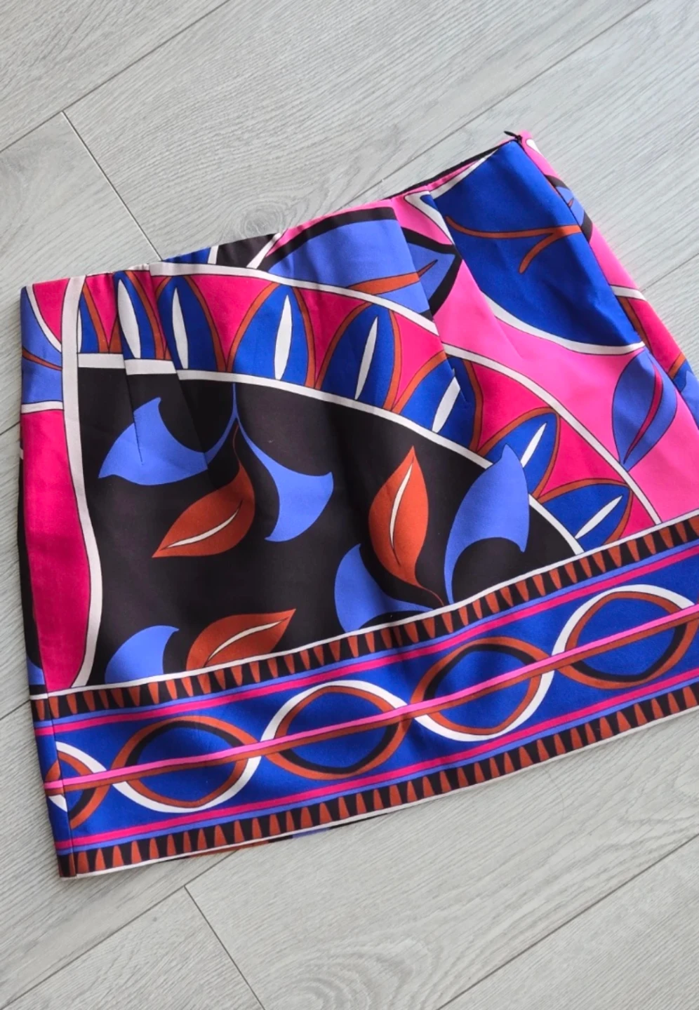 Zara Women's Geometric Print Skirt Size L