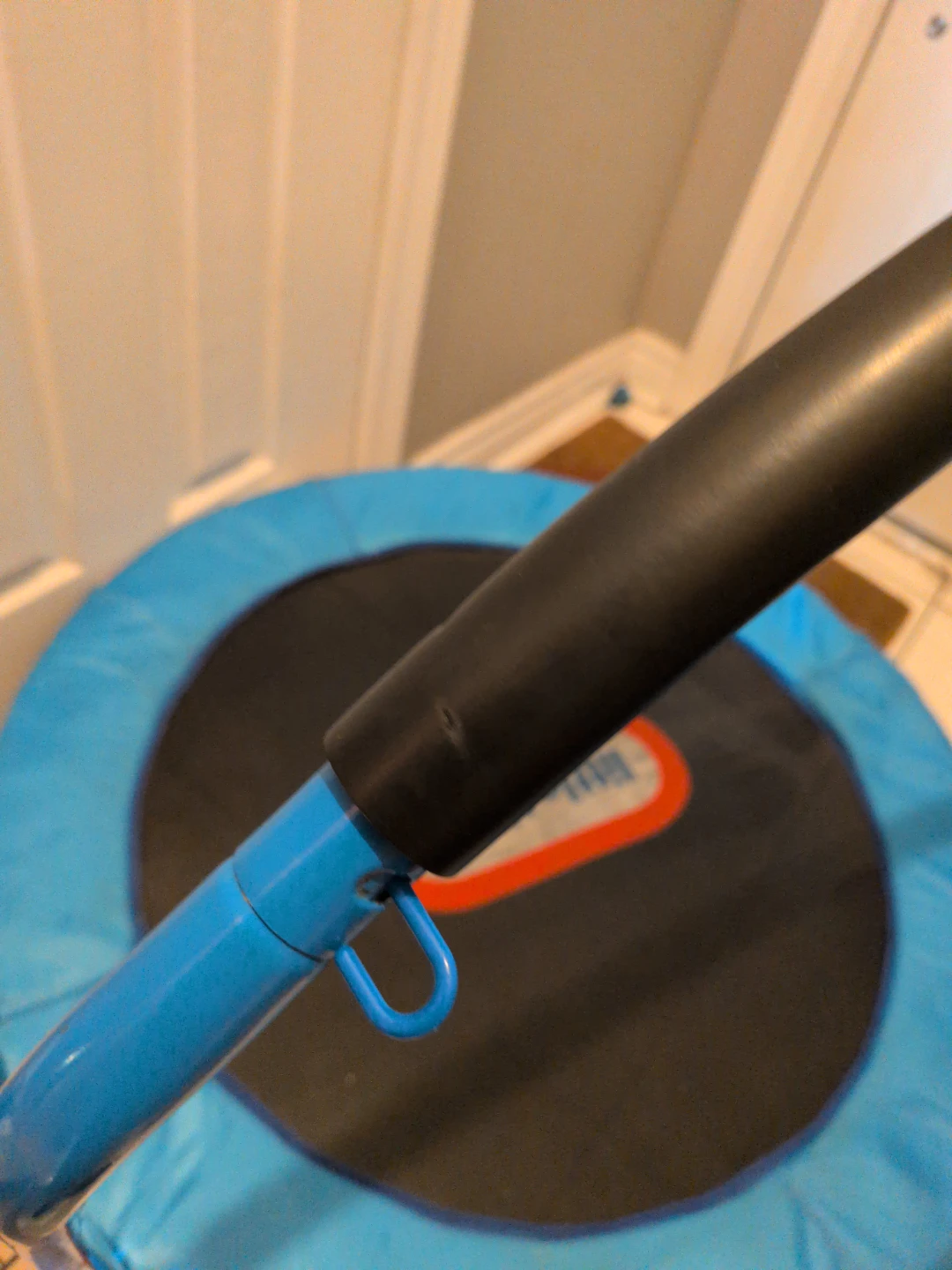 Little Tikes Trampoline - Great Condition! - photo 3