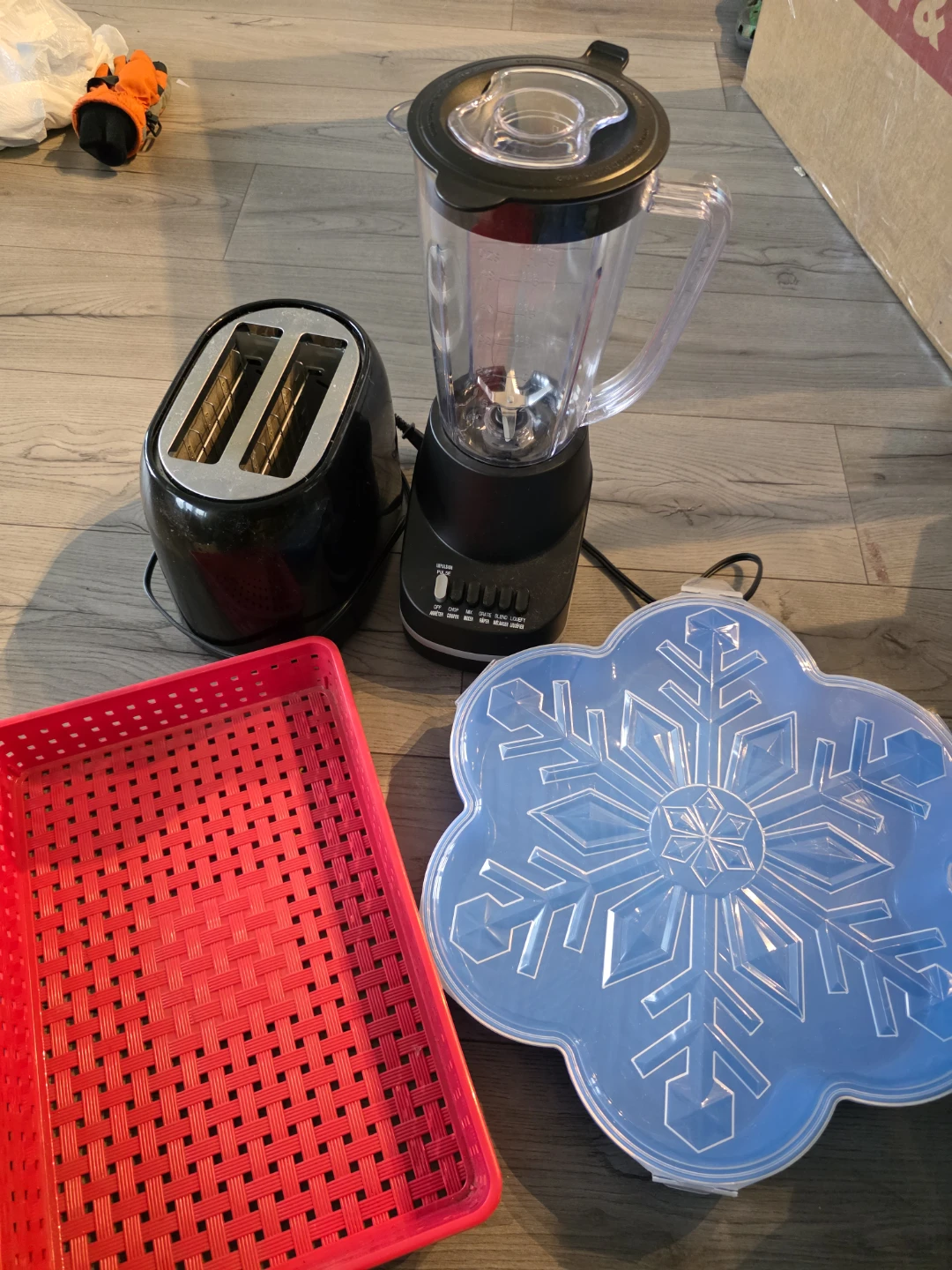 Toaster, Blender, Basket and Snowflake Mold