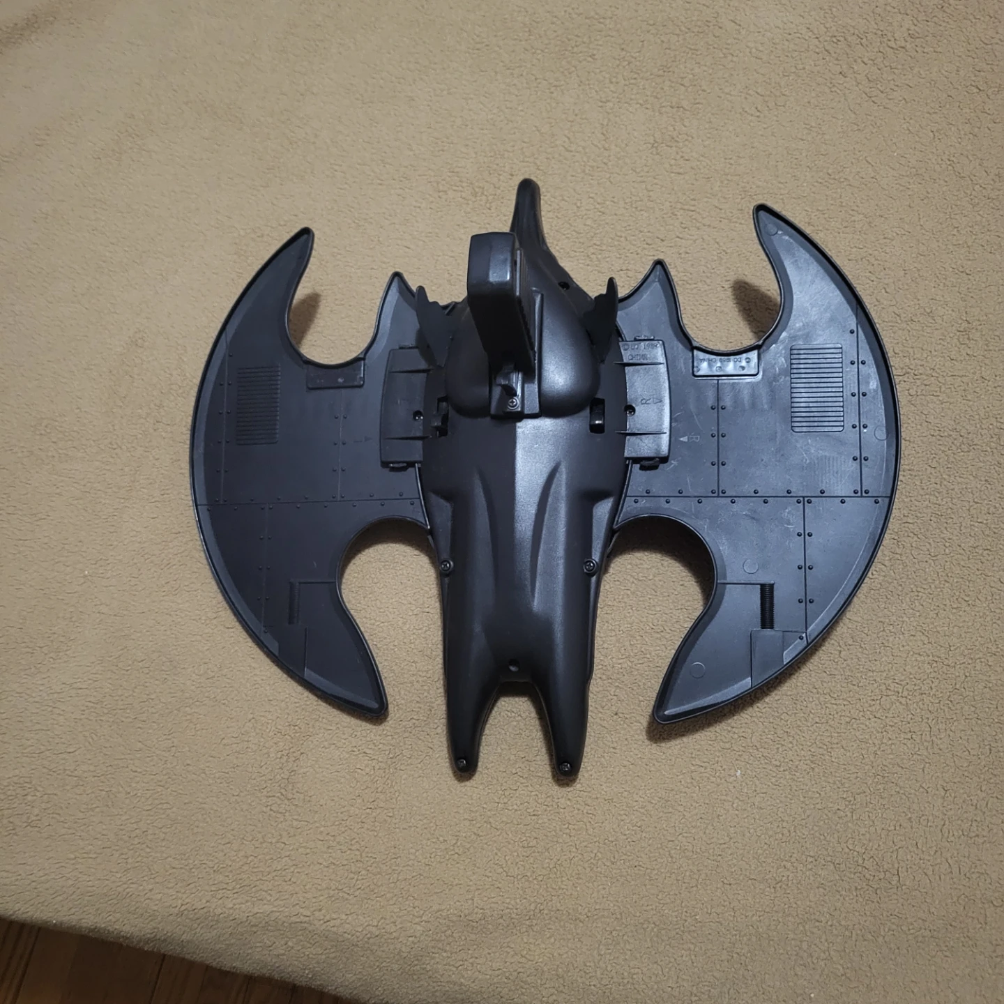 Batman Batwing Vehicle Toy - photo 2