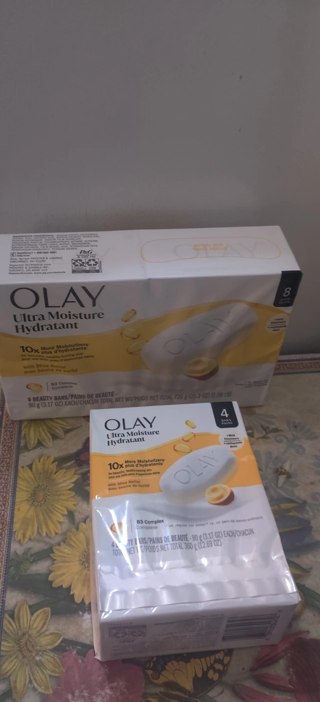 Olay soaps .2 packs x 12 soaps