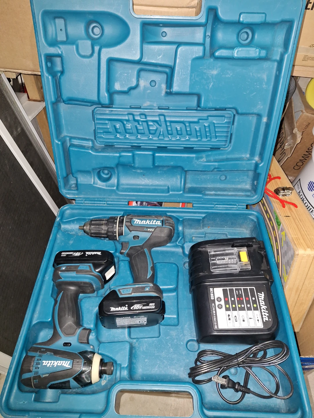 Makita Drill and Impact Driver Combo Kit - photo 2