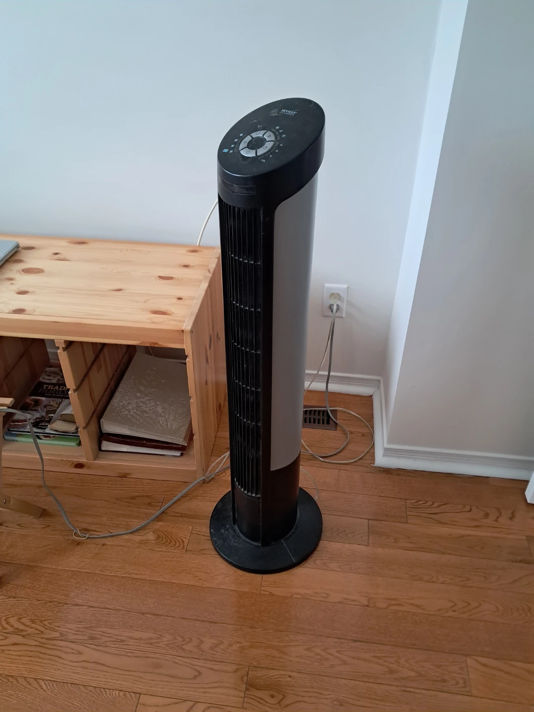 Seville Classics Tower Fan - Black - photo 2
