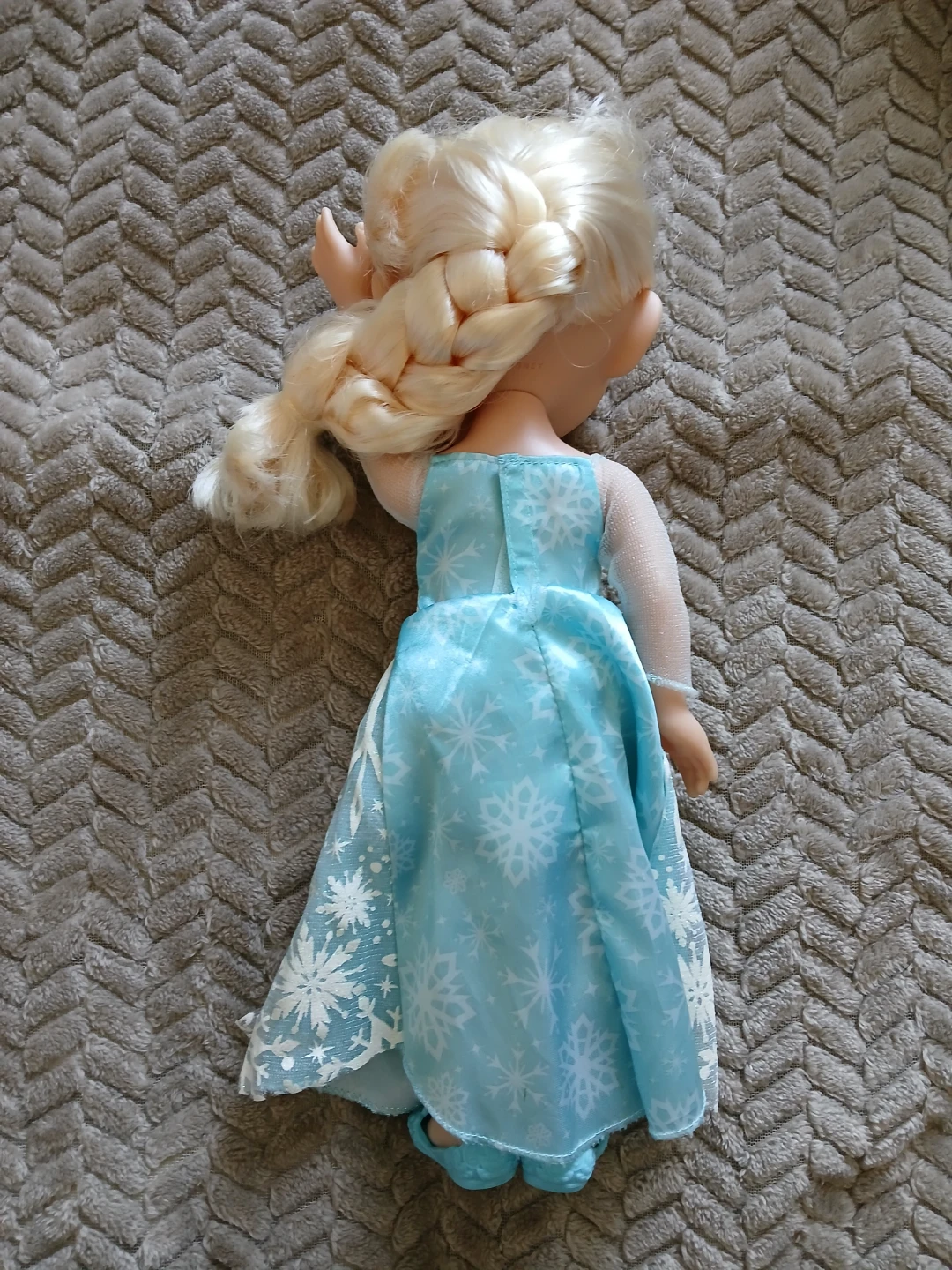 Disney Frozen Elsa Doll - photo 2