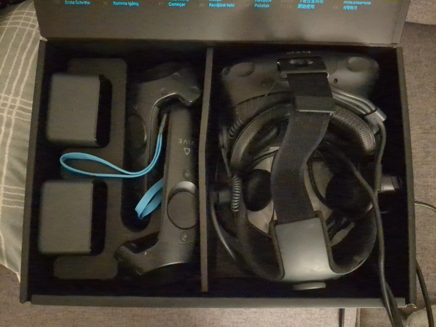 HTC Vive VR Headset & Deluxe Audio Strap, blk - 99HALN002-00 - photo 2