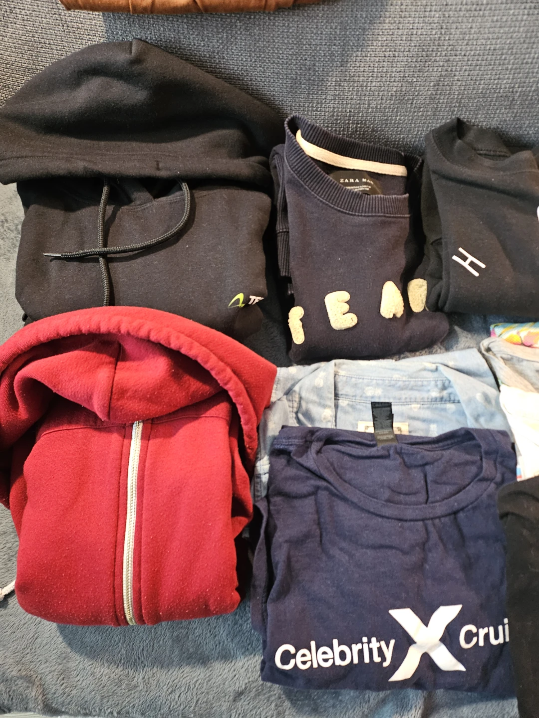 Bag of Men's clothes bundle - photo 2