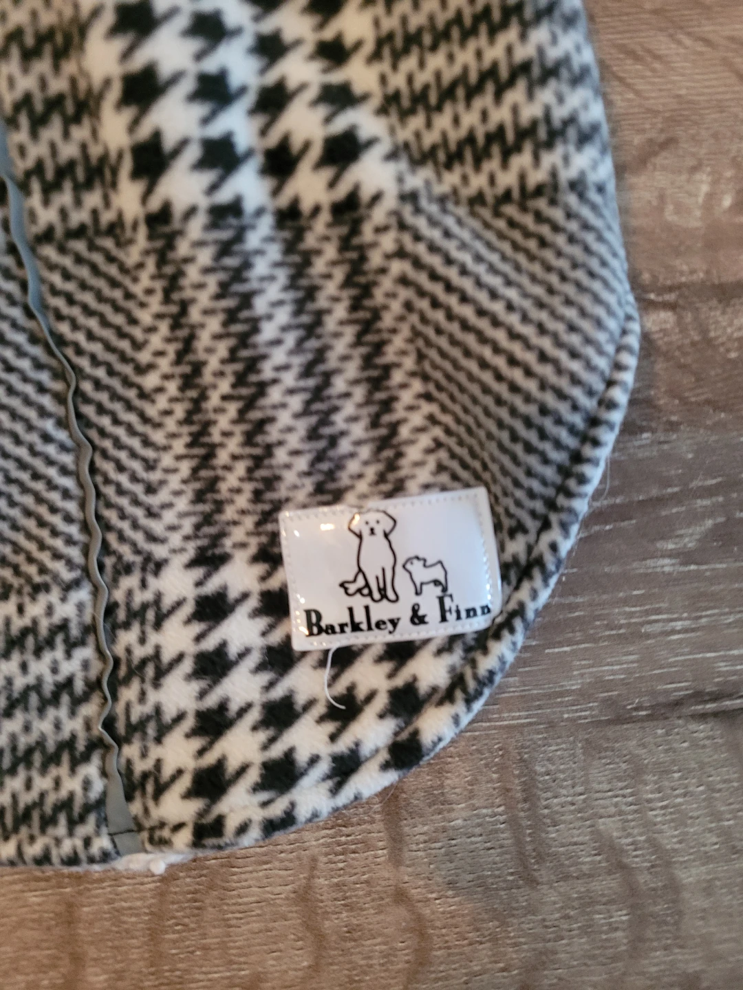 Barkley & Finn Dog Coat - Size M/M - photo 3