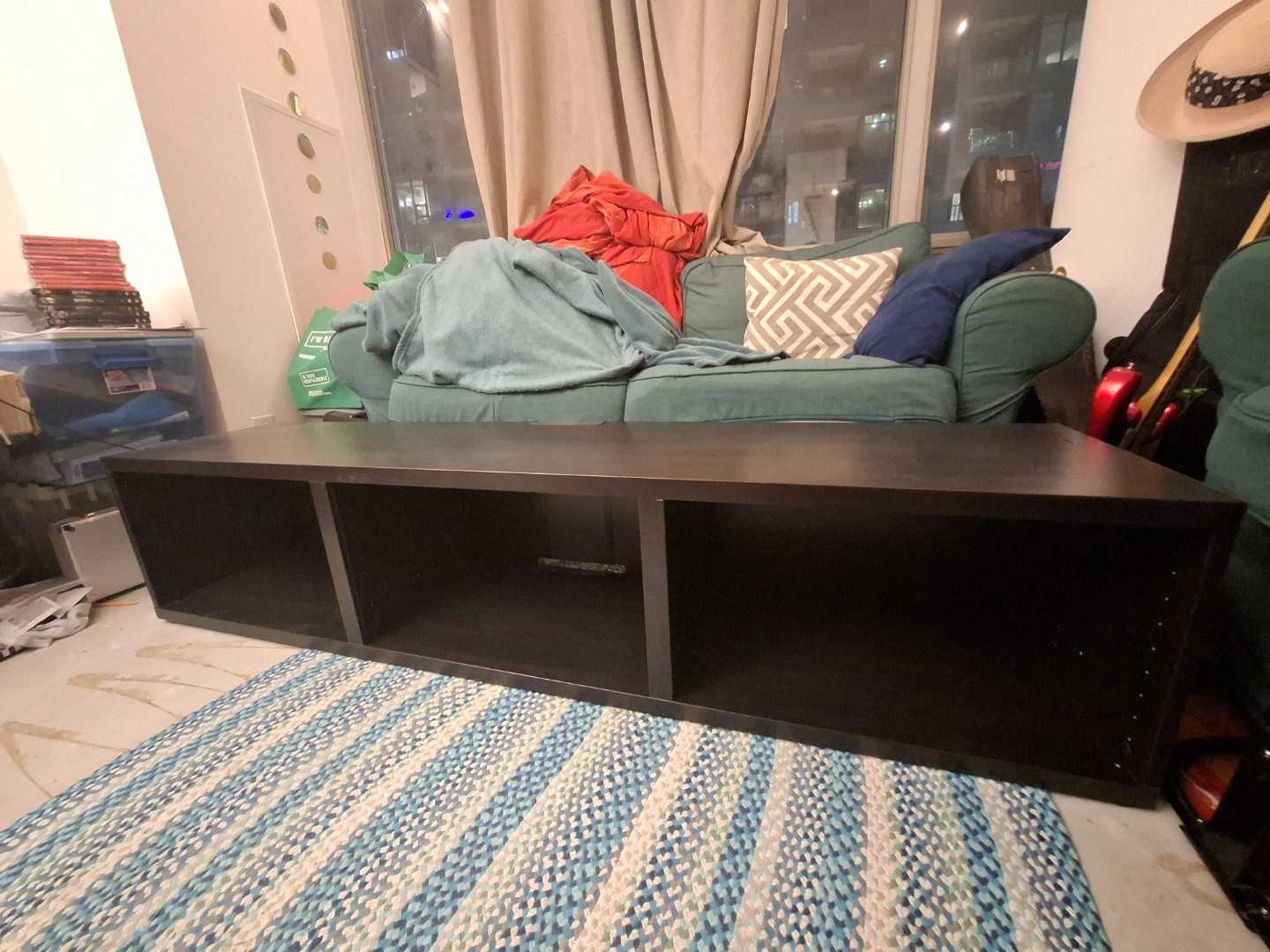$25 TV Stand / TV Bench - PICKUP ONLY