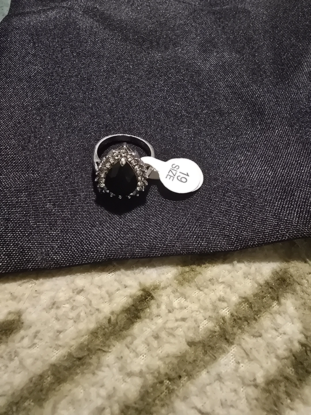 Black Stone Ring - Size 19 - photo 2