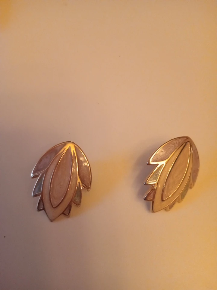 More vintage earrings - photo 2