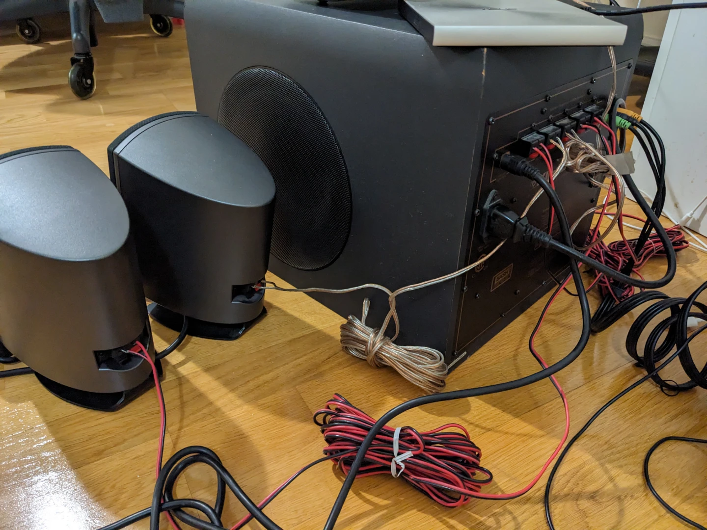 Klipsch ProMedia 5.1 THX computer speaker system - photo 2