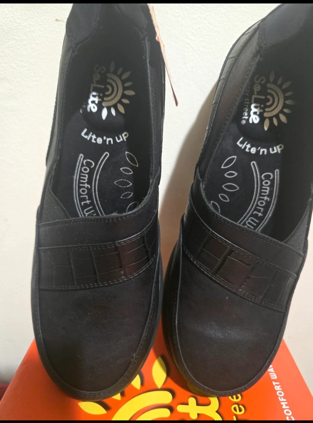 Easy Street SoLite Fernly Black Shoes Size 8W - photo 2