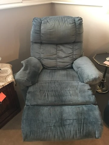 Blue Recliner Chair - photo 2
