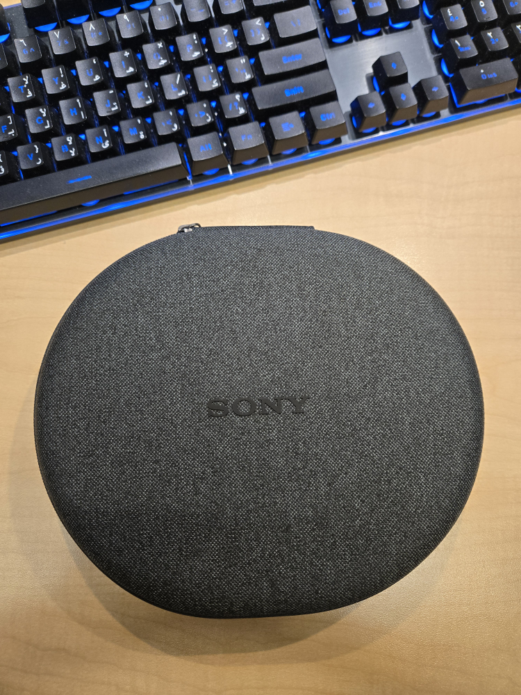 Sony WH-1000XM5 Wireless Noise Cancelling Headphones - White - photo 4