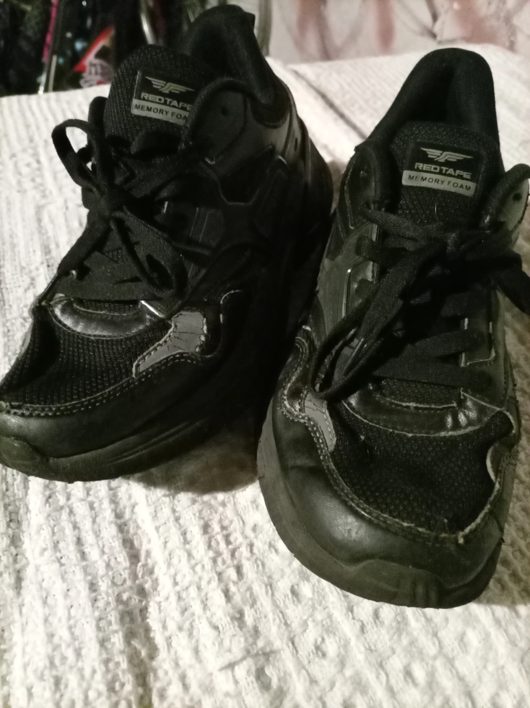 Red Tape Memory Foam Sneakers - Size 8 - photo 4
