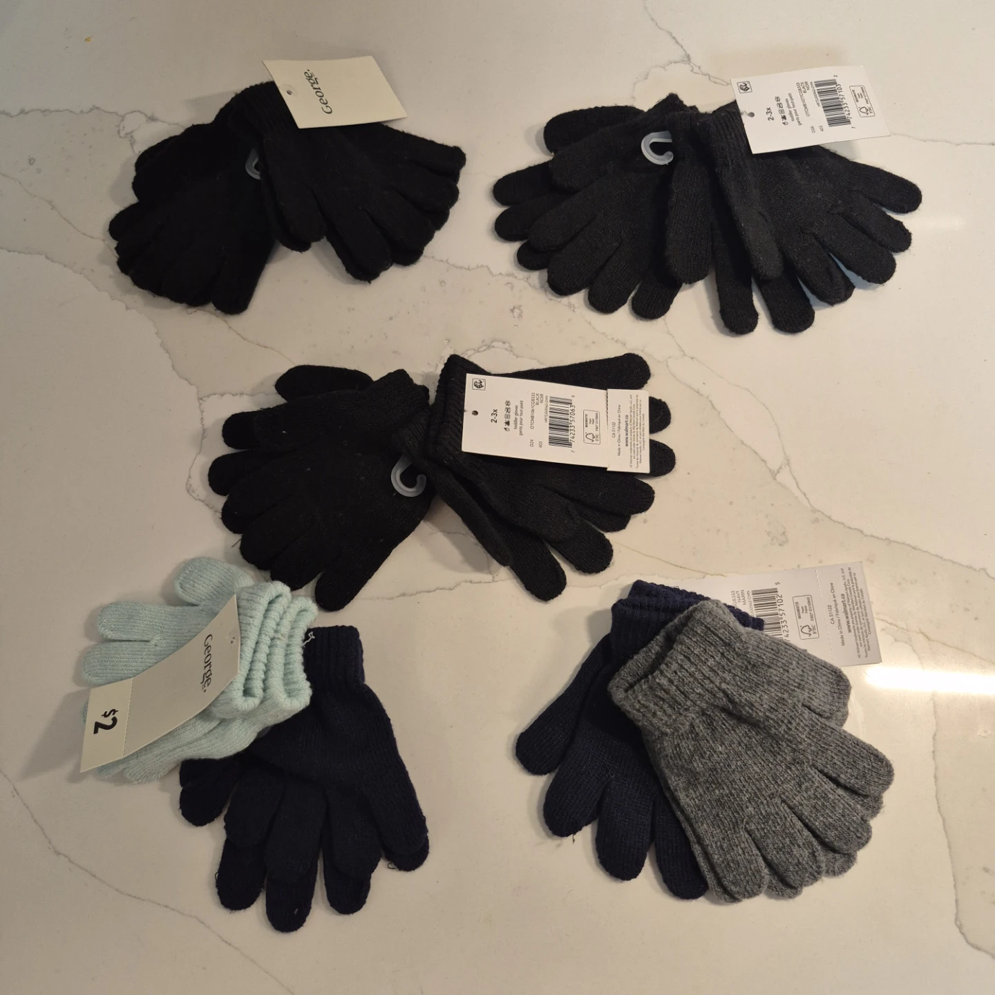 George Kids Gloves - Size 2-3 - New