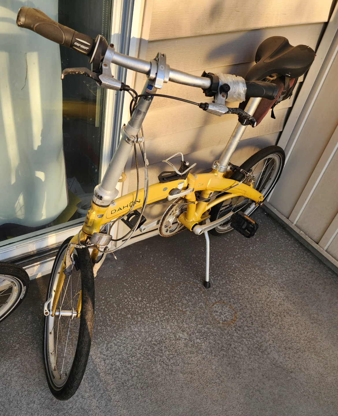 Dahon P8 Folding Bike - Yellow - photo 3