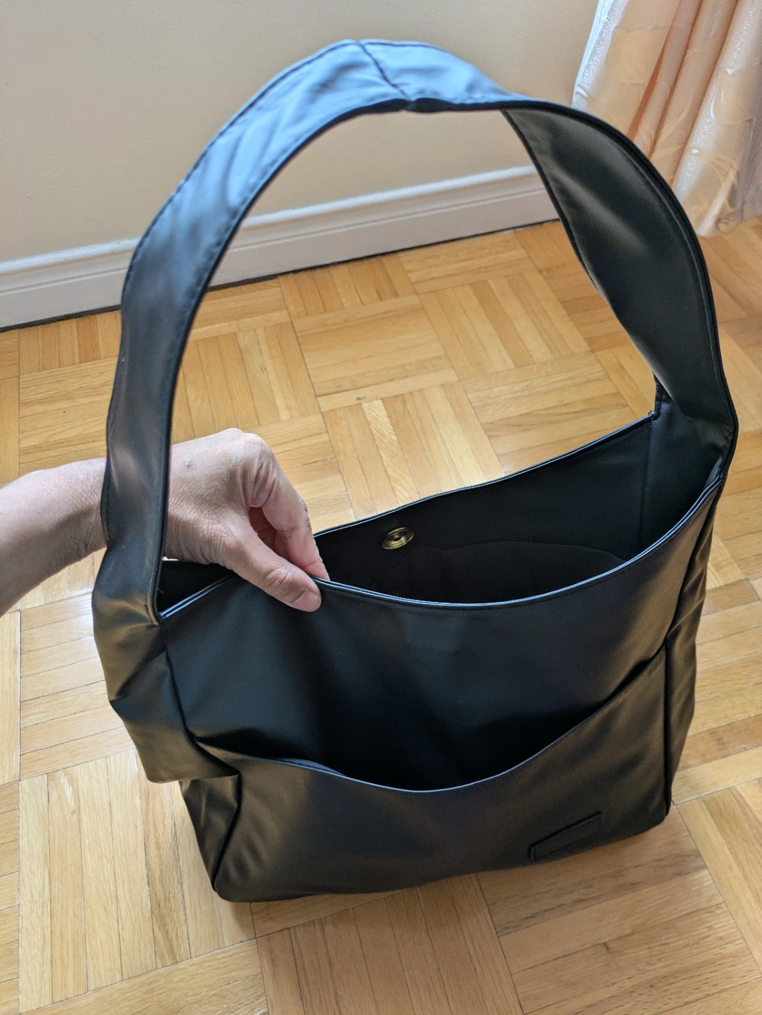Elegant Black leather hobo Shoulder Bag - photo 2
