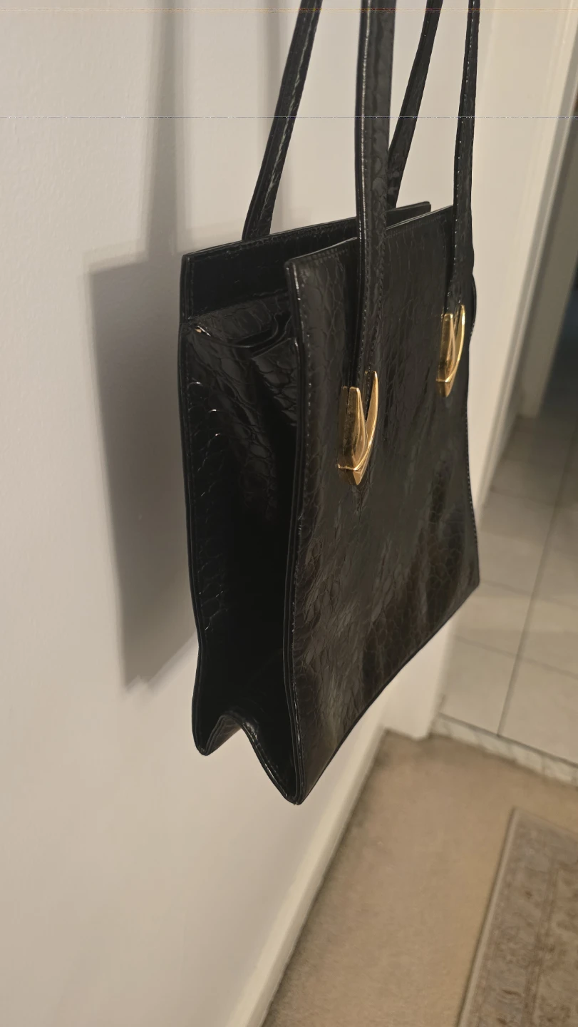 Black Croc Embossed Shoulder Bag - photo 4