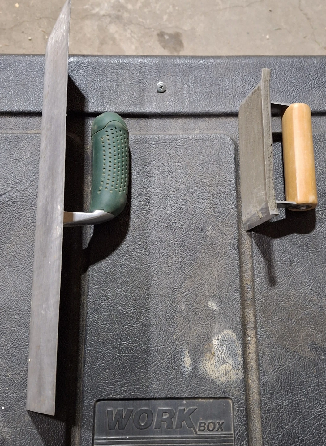 2 cement finishing trowels - photo 3