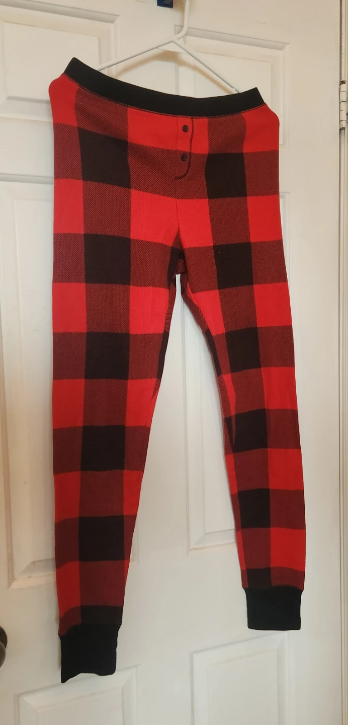Old Navy Pajama Set - Red & Black Plaid, Size M - photo 2