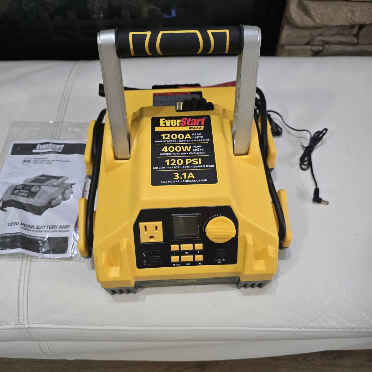 1200A Peak Jump Starter, Air Compressor, Power Inverter - photo 3