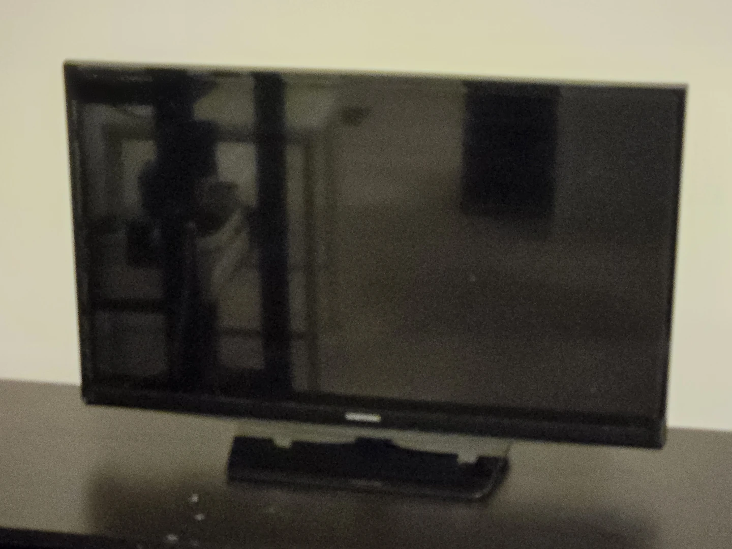 Samsung UN28H4000AF 28" TV