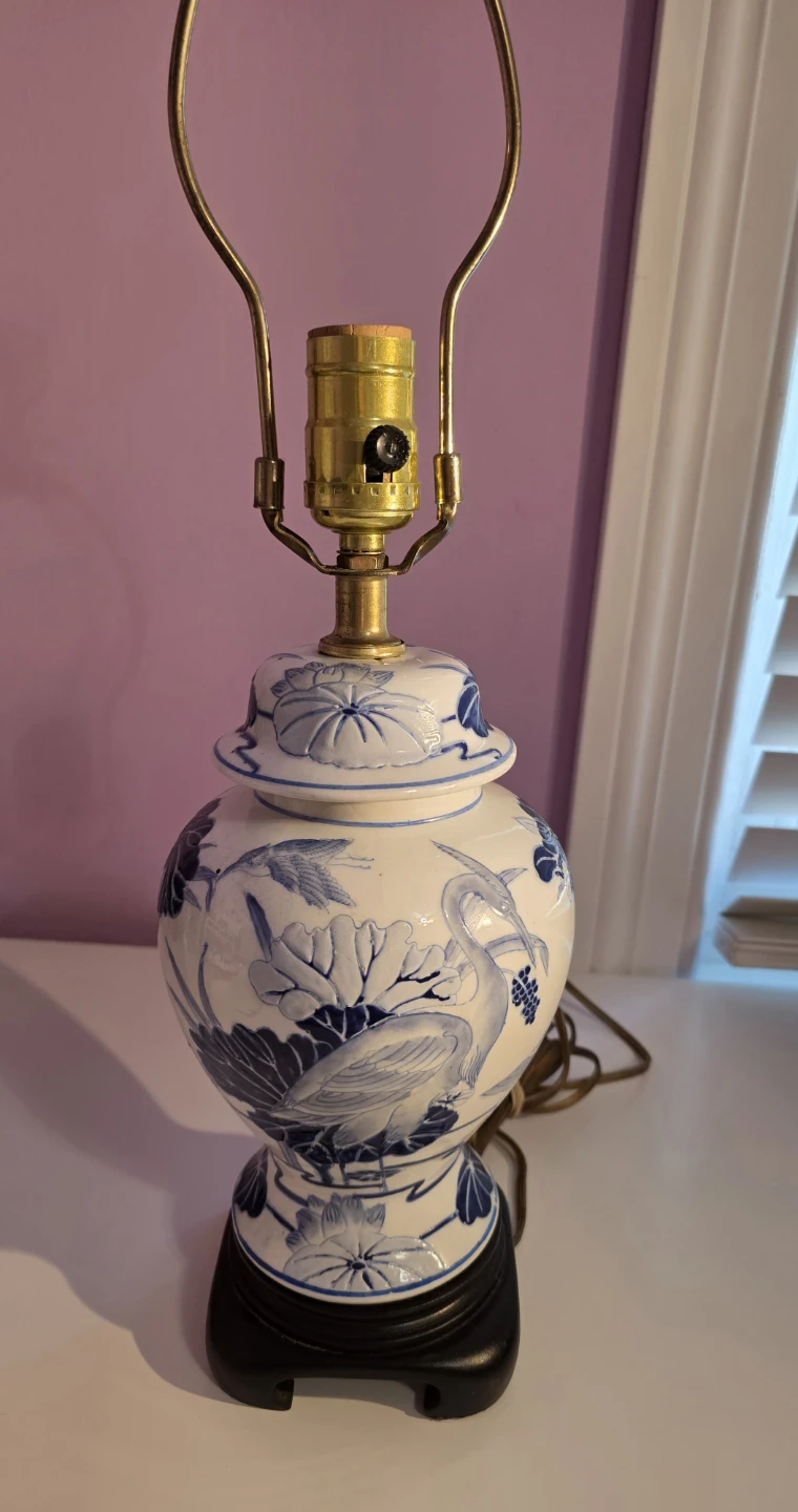 Chinese Blue and White Ginger Jar Table Lamp Crane and lotos