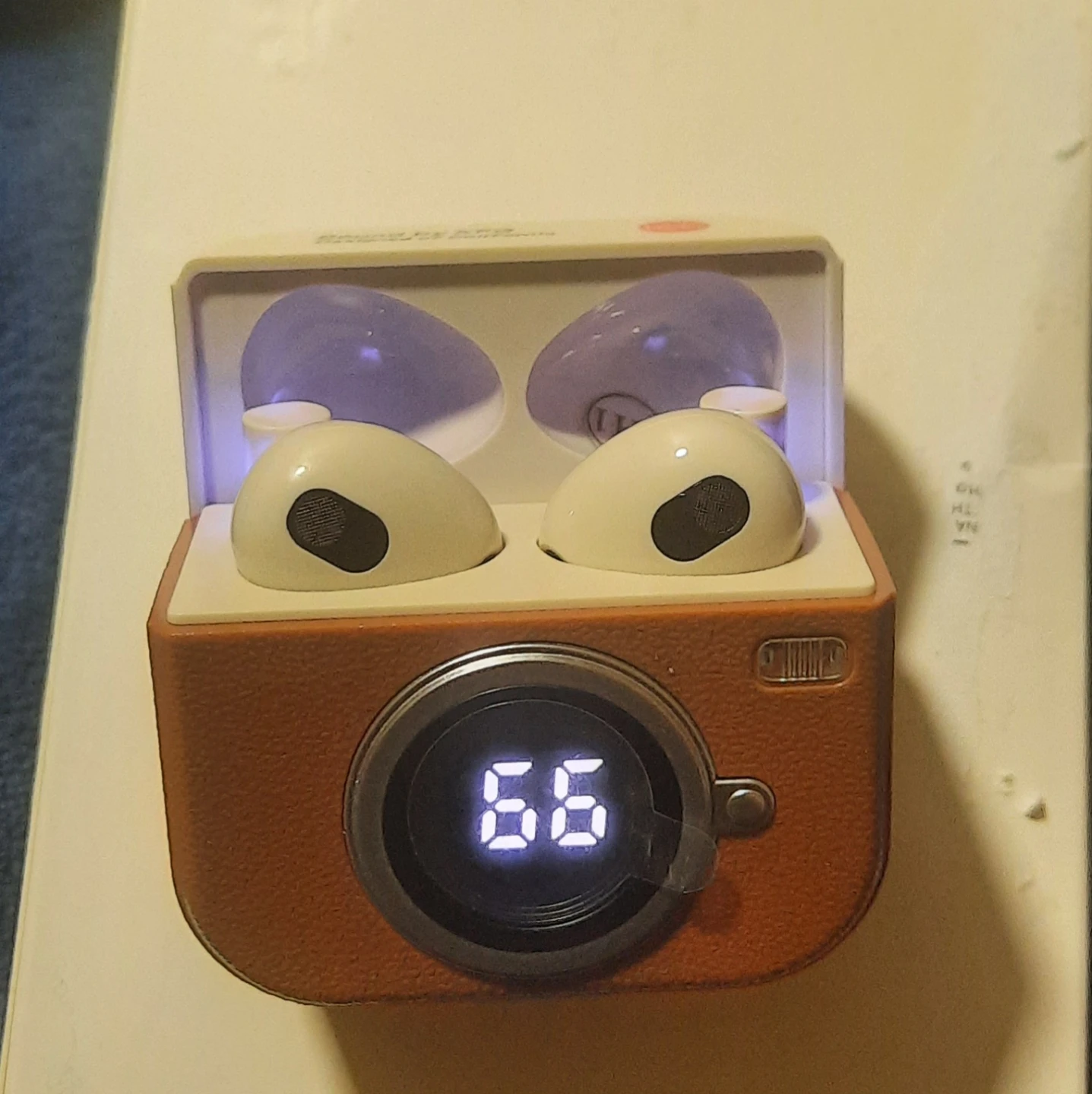 KFG Wireless Earbuds with Charging Case