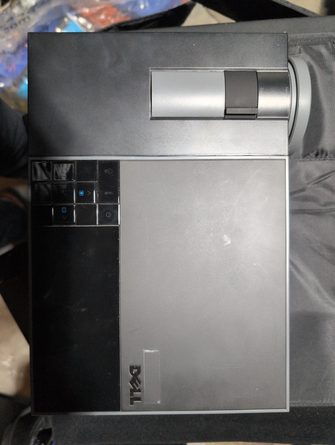 Dell 1409X Projector with Case - photo 5