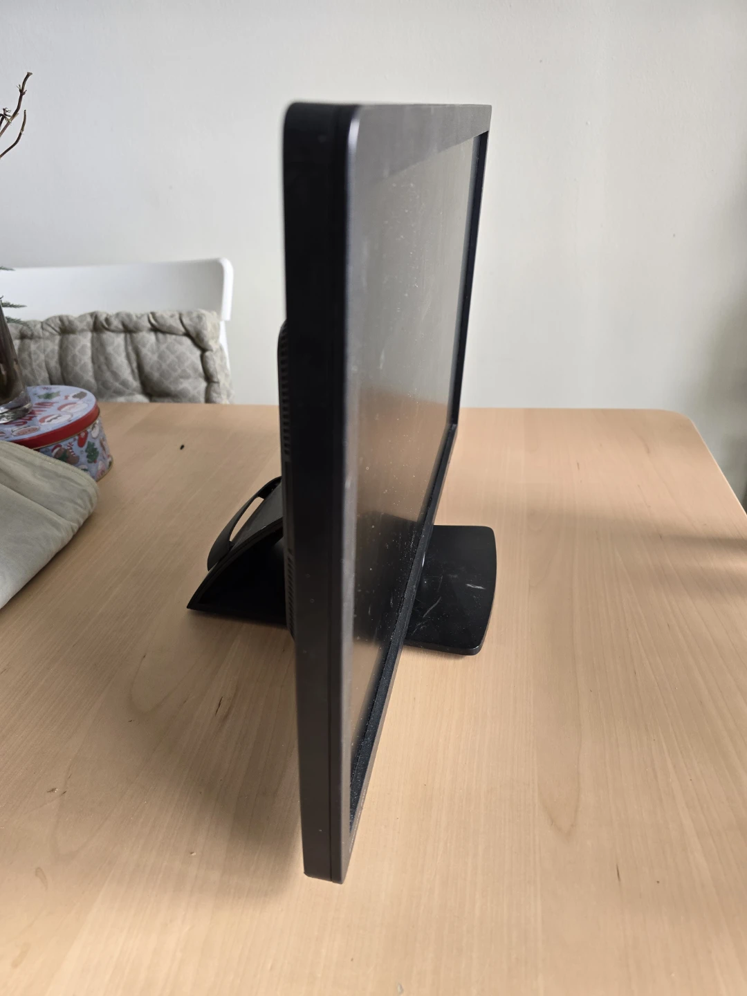 HP EliteDisplay E231i 23-inch Monitor - photo 4