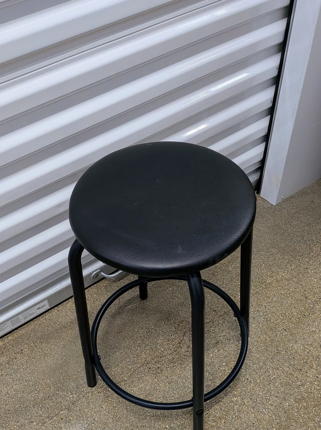 Black Round Top Stool