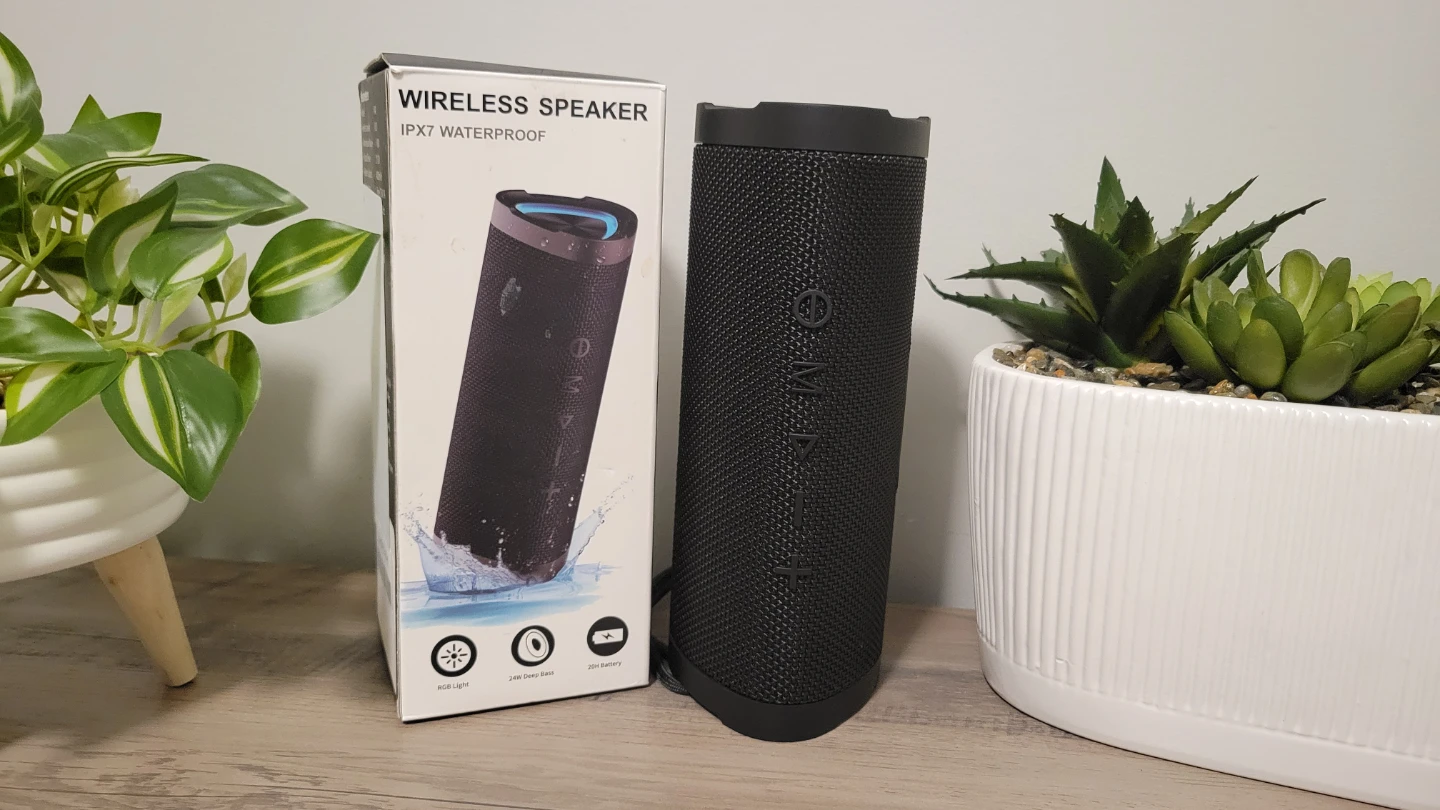 Wireless IPX7 Waterproof Speaker