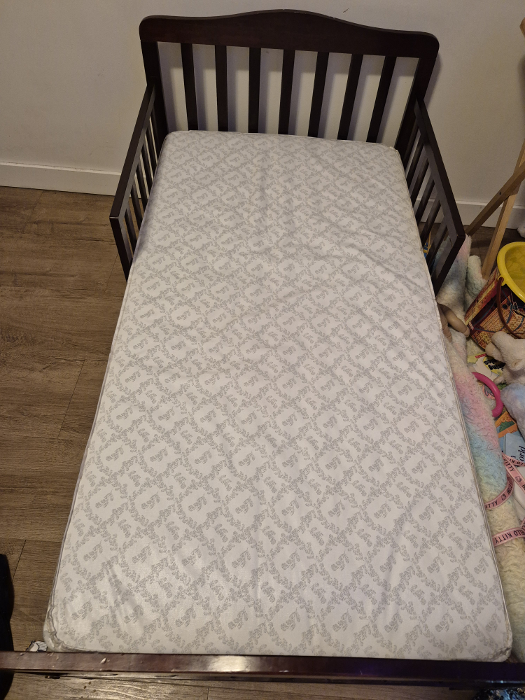 Toddler Bed - photo 3