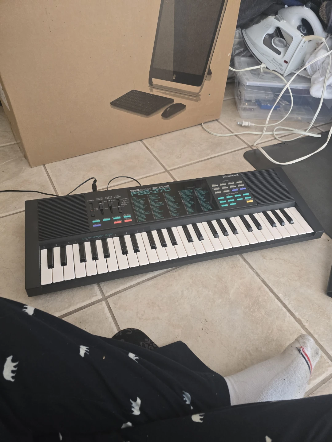 Yamaha PSS-270 Voice Bank Keyboard - photo 2