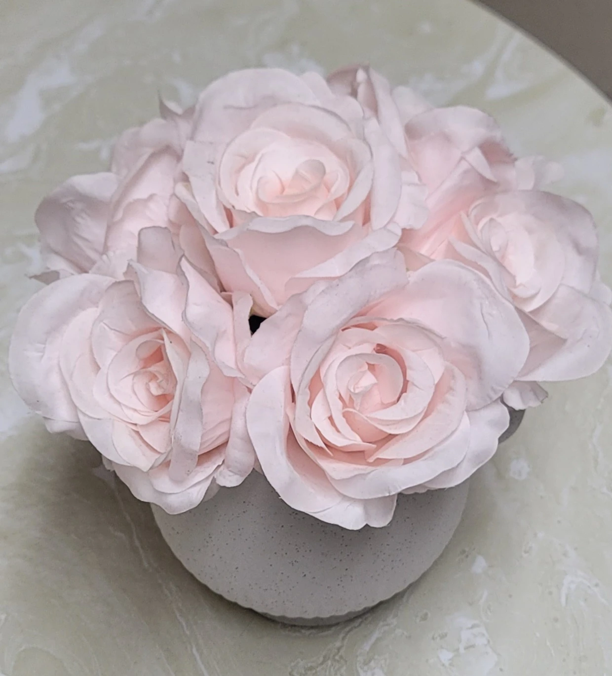 Artificial Pink Roses in White Pot - photo 2