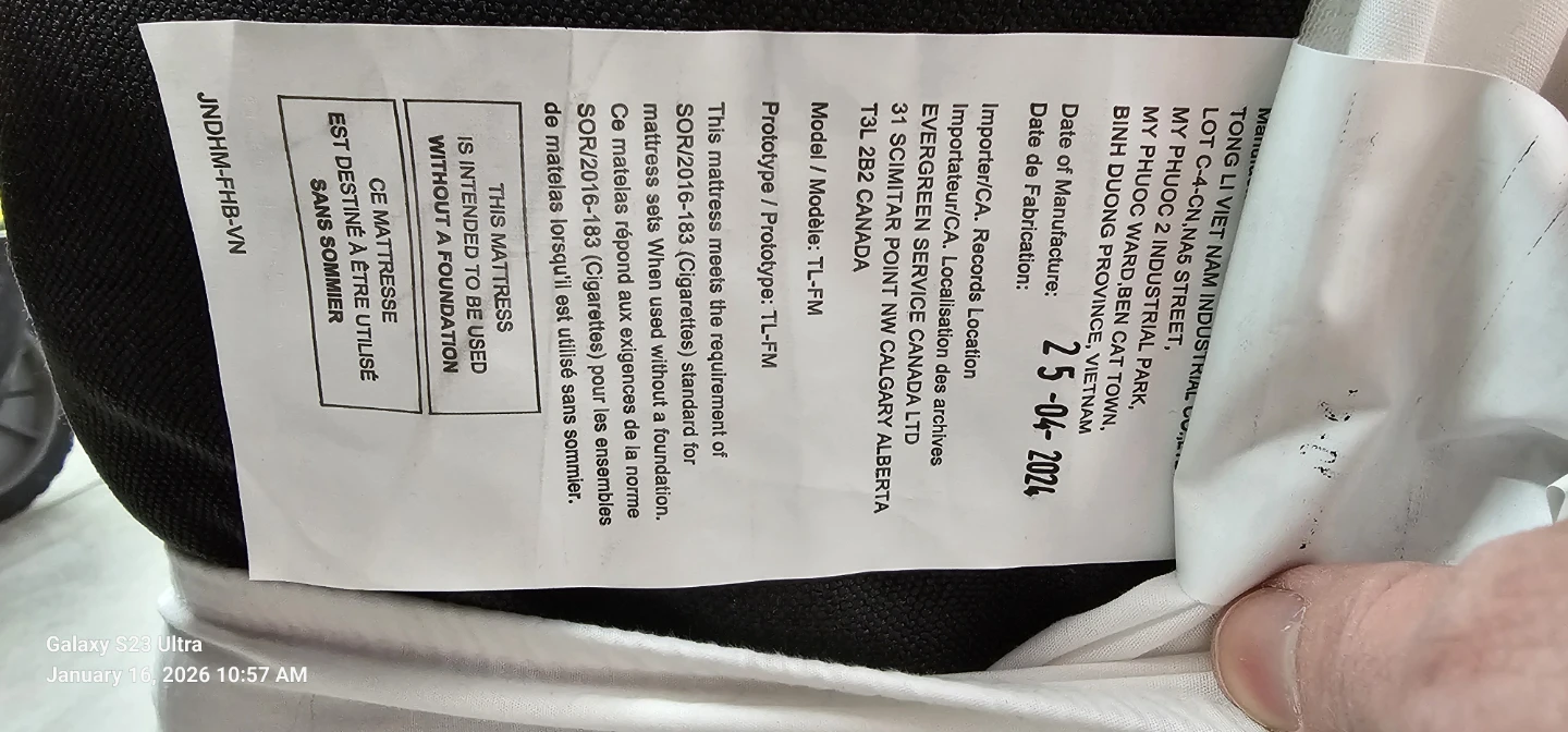 Queen Memory Foam Mattress (2024) - photo 2