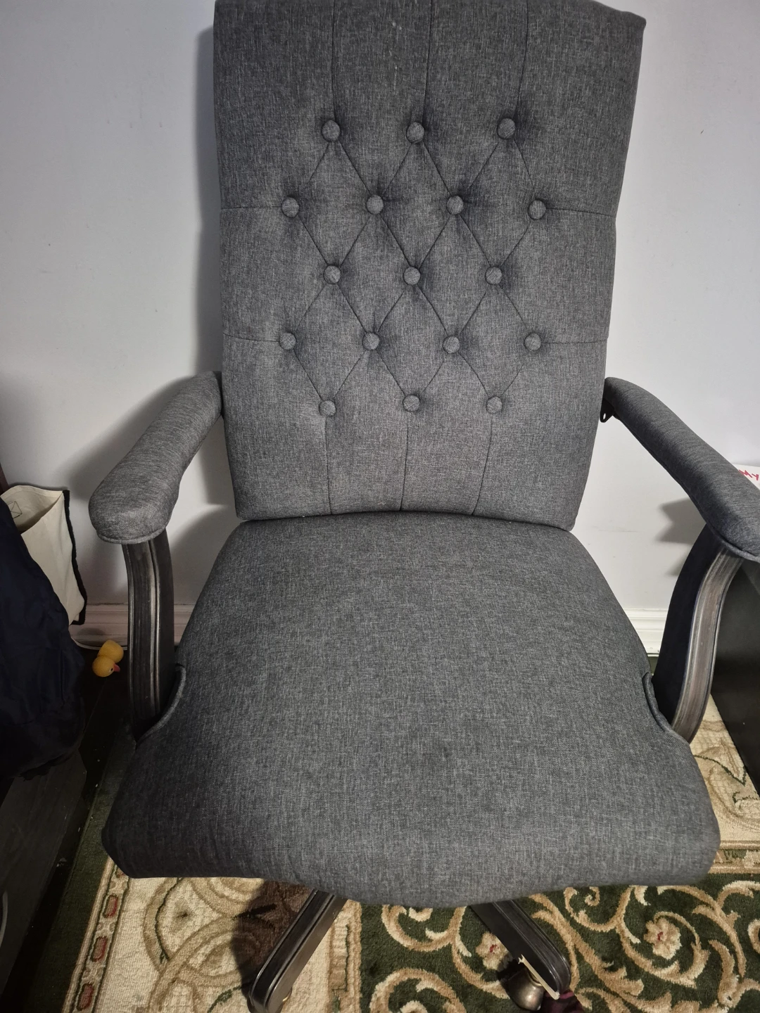 Grey Tufted Office Chair