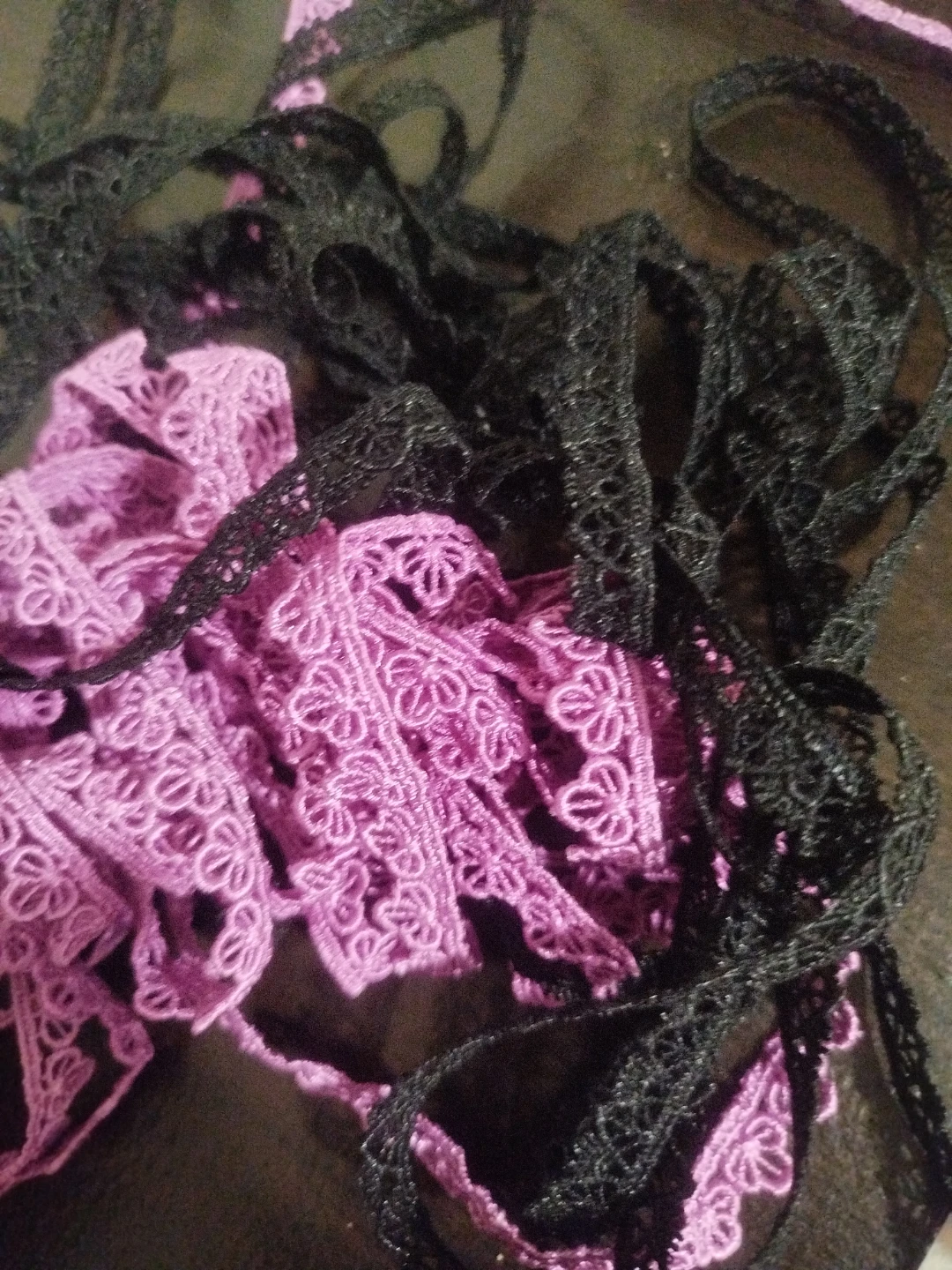 Decorative Lace Trim - Purple & Black
