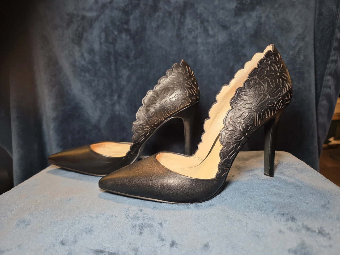 Jessica Simpson Black Heels, Size 6.5 - photo 2